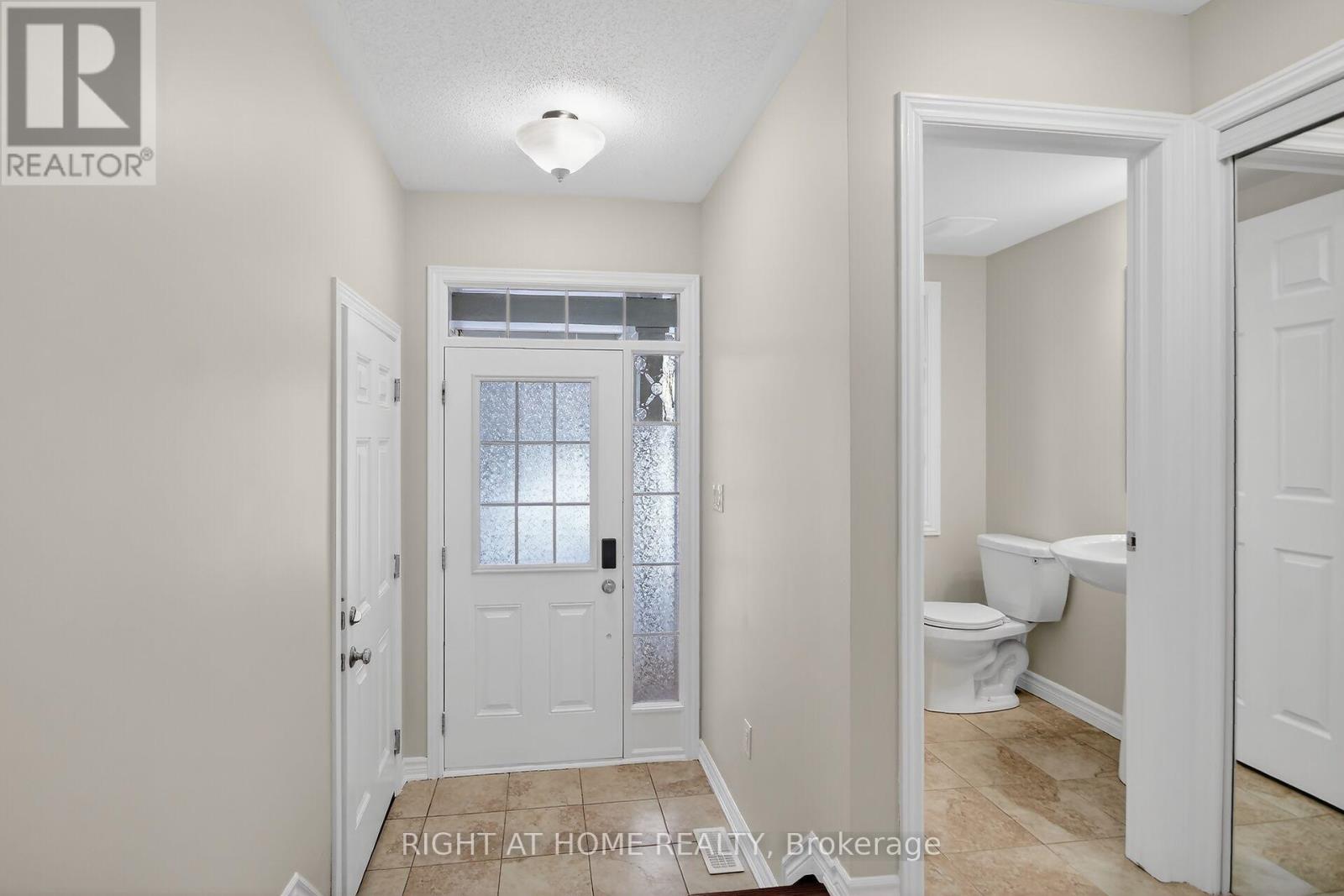 766 Mayfly Crescent, Ottawa, Ontario  K2J 6C7 - Photo 4 - X12826416