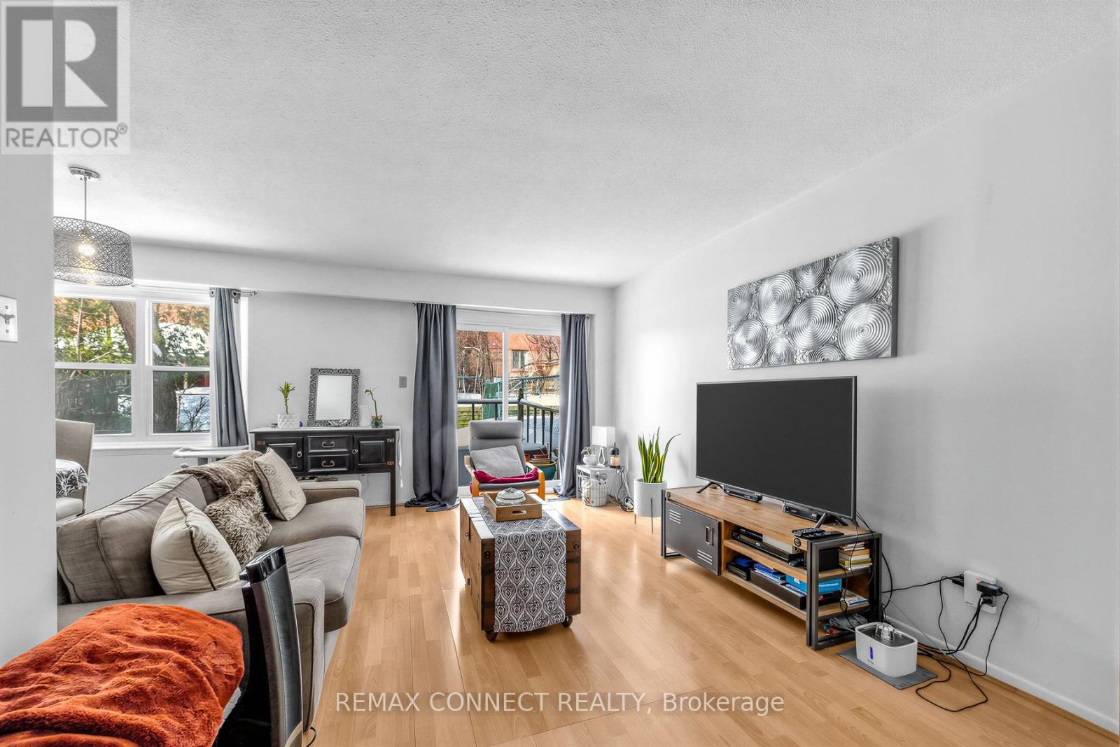 165 Carolbreen Square, Toronto, Ontario  M1V 1J1 - Photo 12 - E12805424