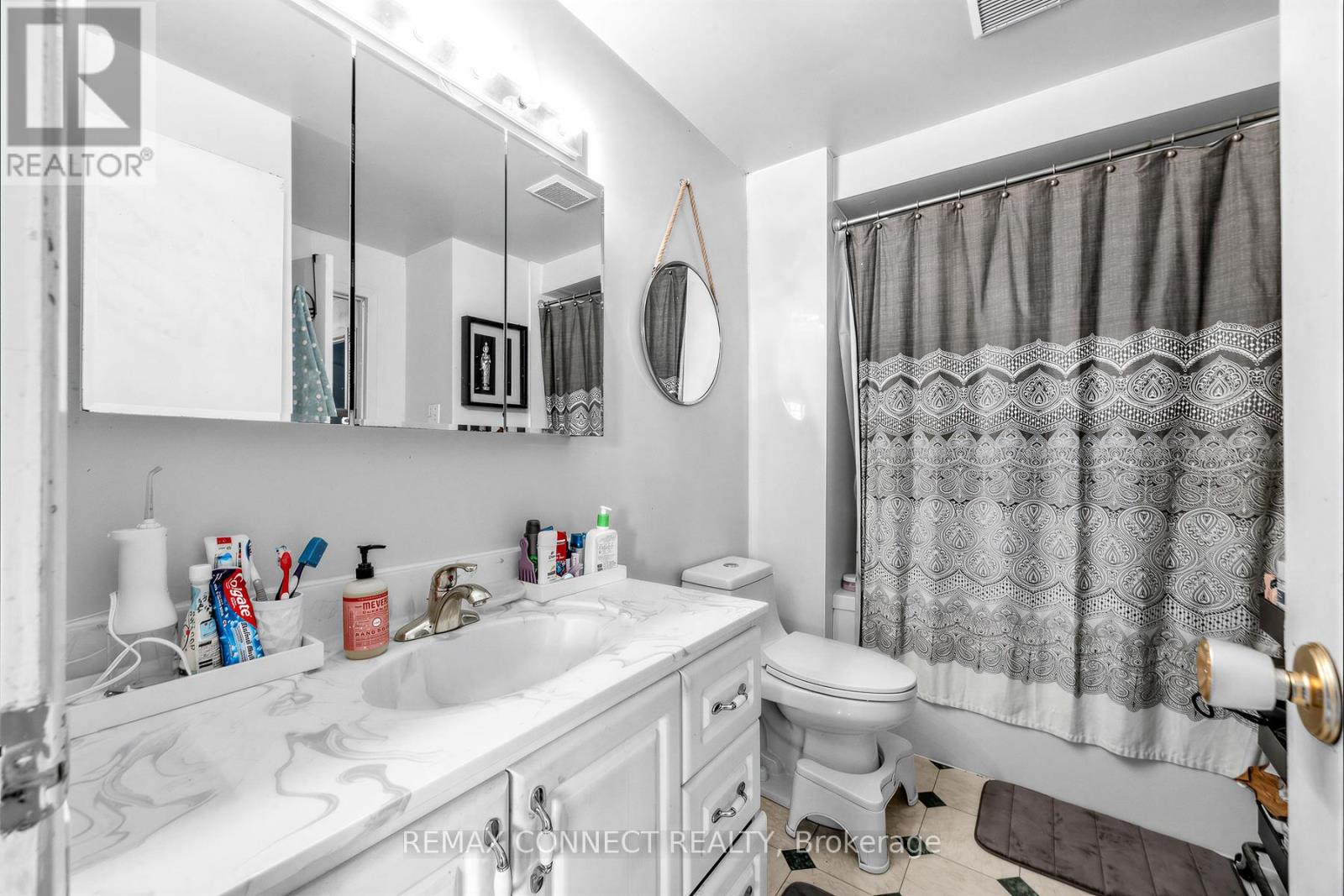 165 Carolbreen Square, Toronto, Ontario  M1V 1J1 - Photo 24 - E12805424