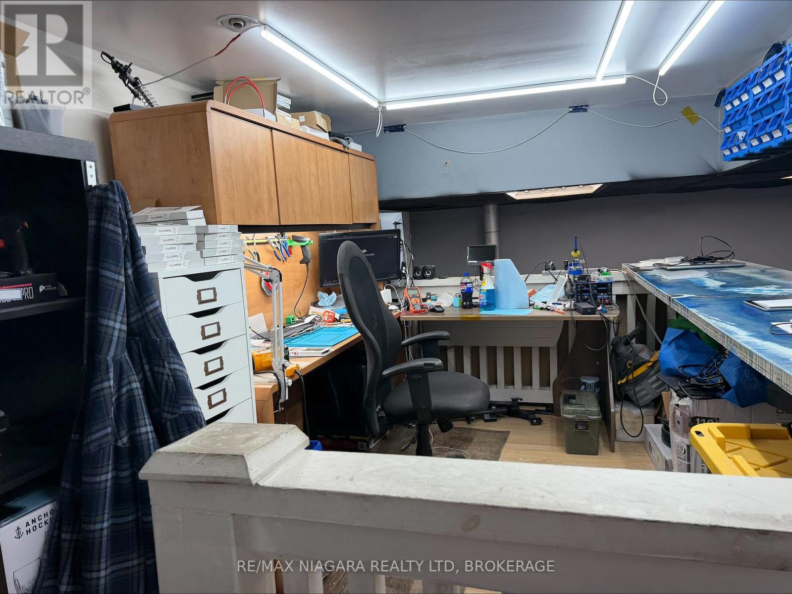 577 Niagara Street, Welland, Ontario  L3C 1L9 - Photo 6 - X12826478