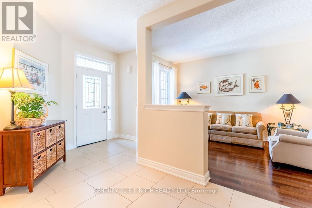 137 Jewel House Lane, Barrie, Ontario  L4N 6E1 - Photo 4 - S12781972