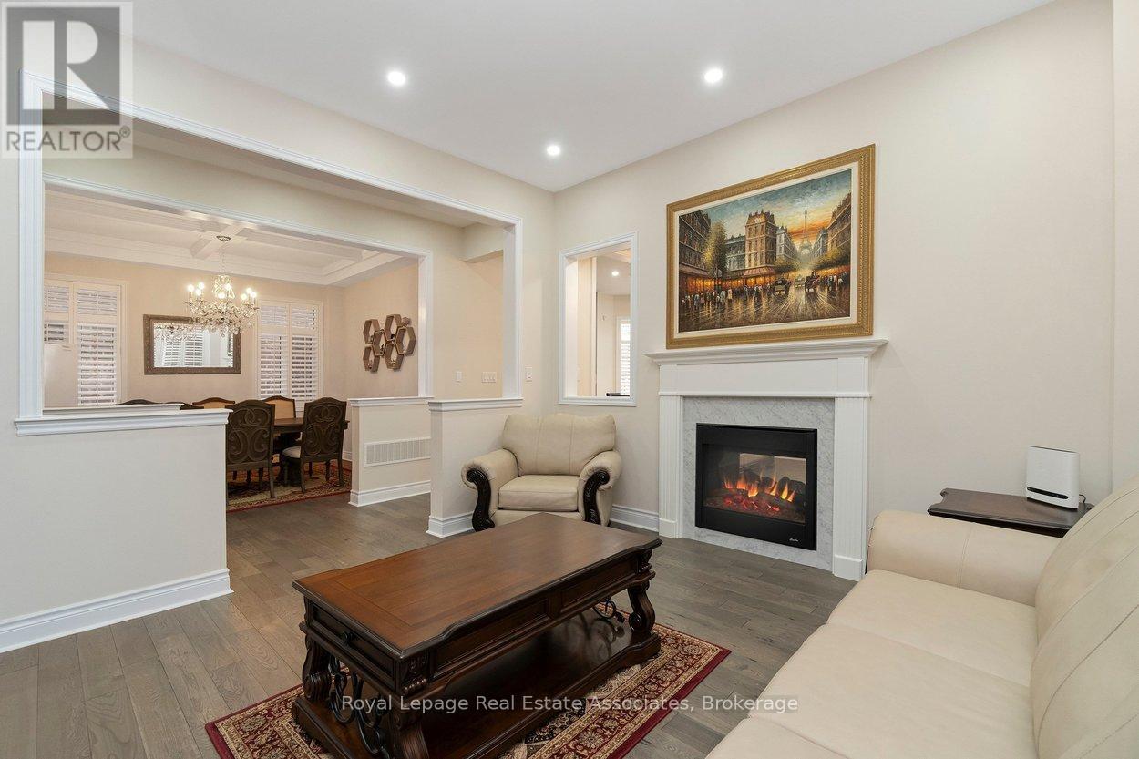 212 Niagara Trail, Halton Hills, Ontario  L7G 0H9 - Photo 10 - W12807296