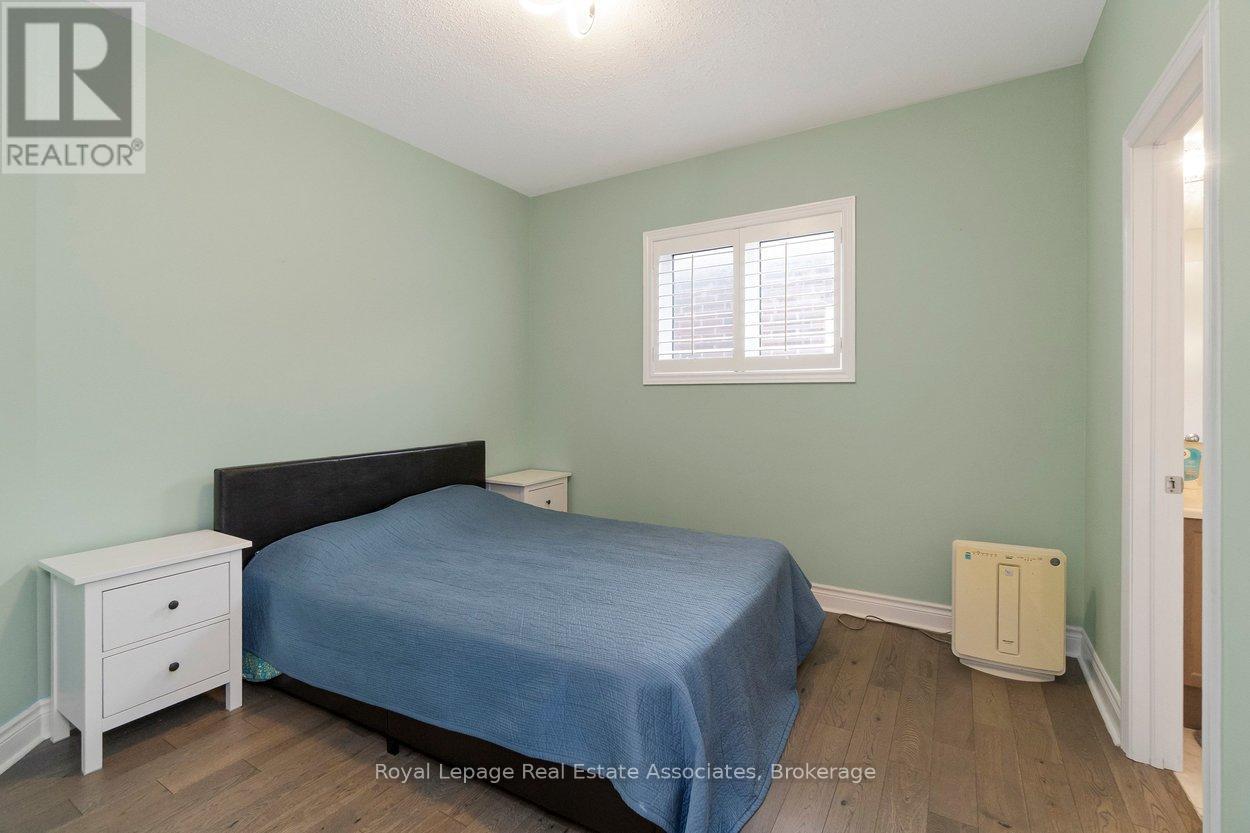 212 Niagara Trail, Halton Hills, Ontario  L7G 0H9 - Photo 28 - W12807296