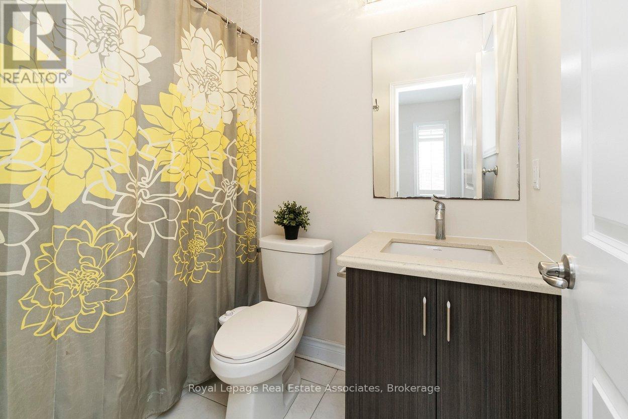 212 Niagara Trail, Halton Hills, Ontario  L7G 0H9 - Photo 38 - W12807296