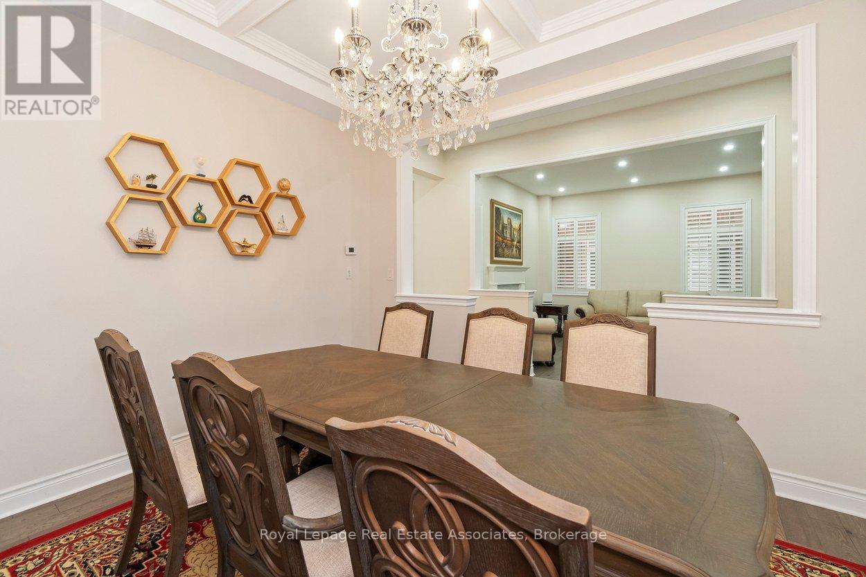 212 Niagara Trail, Halton Hills, Ontario  L7G 0H9 - Photo 7 - W12807296