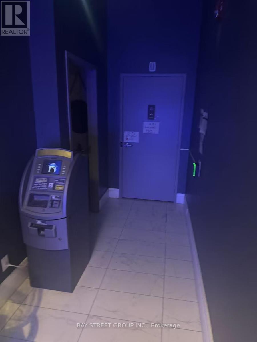 101-B - 155 Consumers Road, Toronto (Henry Farm), Ontario  M2J 1R5 - Photo 9 - C12826396