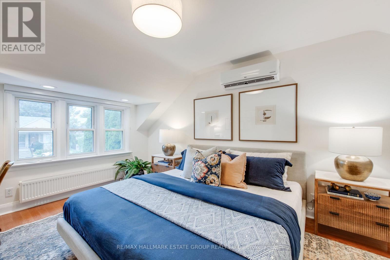 25 Flanders Road, Toronto, Ontario  M6C 3K5 - Photo 18 - C12826426