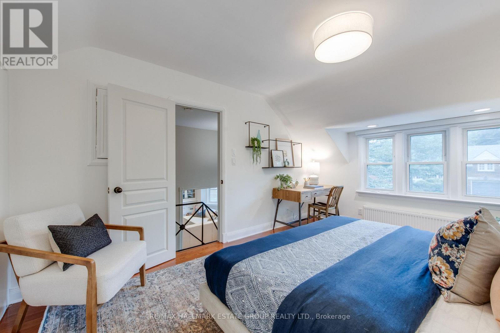 25 Flanders Road, Toronto, Ontario  M6C 3K5 - Photo 19 - C12826426