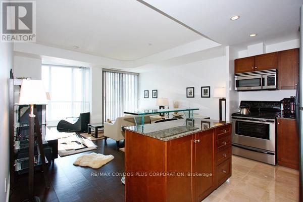 2611 - 218 Queens Quay W, Toronto, Ontario  M5J 2Y6 - Photo 12 - C12686542