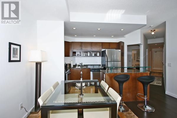 2611 - 218 Queens Quay W, Toronto, Ontario  M5J 2Y6 - Photo 19 - C12686542