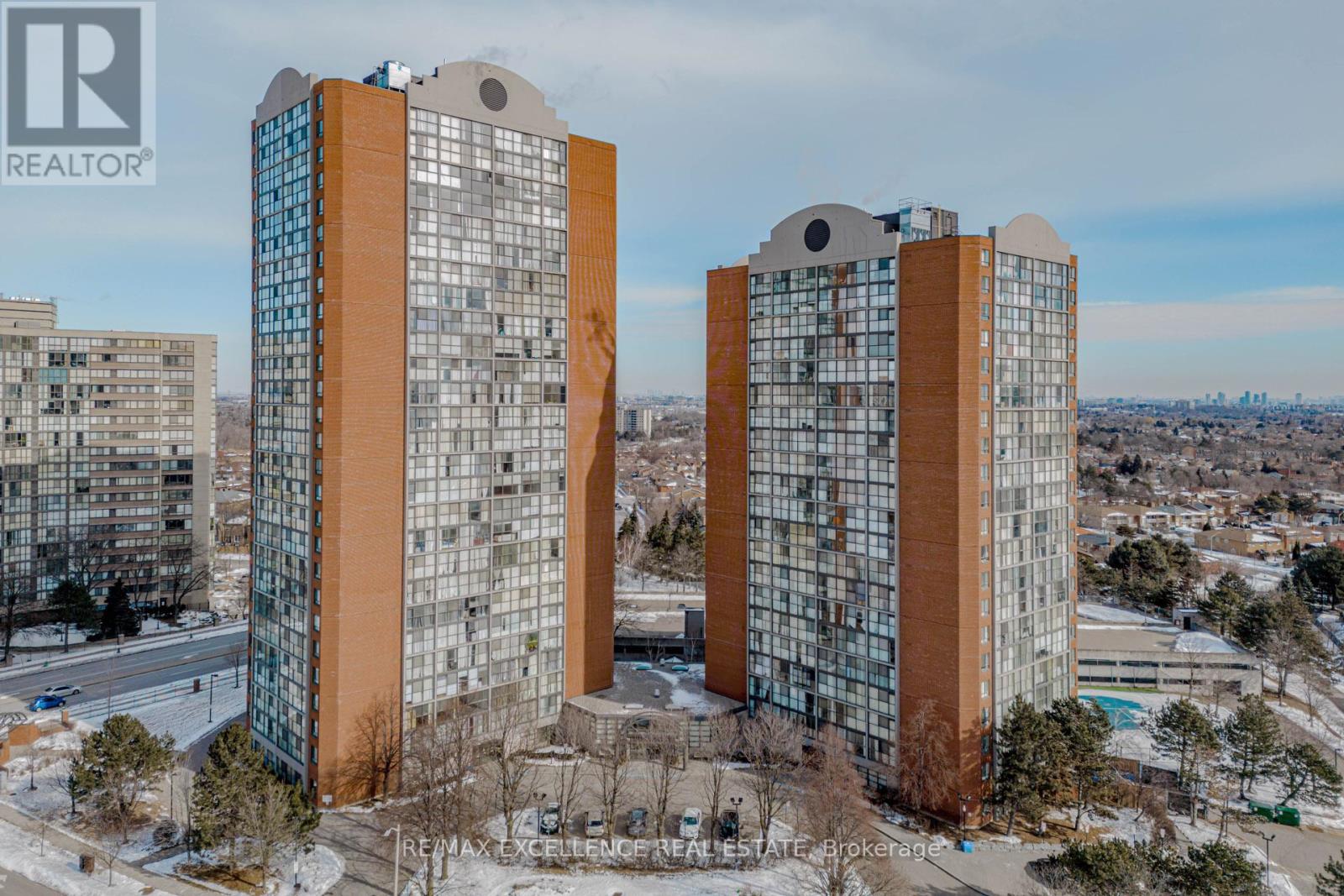 202 - 4205 Shipp Drive, Mississauga, Ontario  L4Z 2Y9 - Photo 2 - W12822204