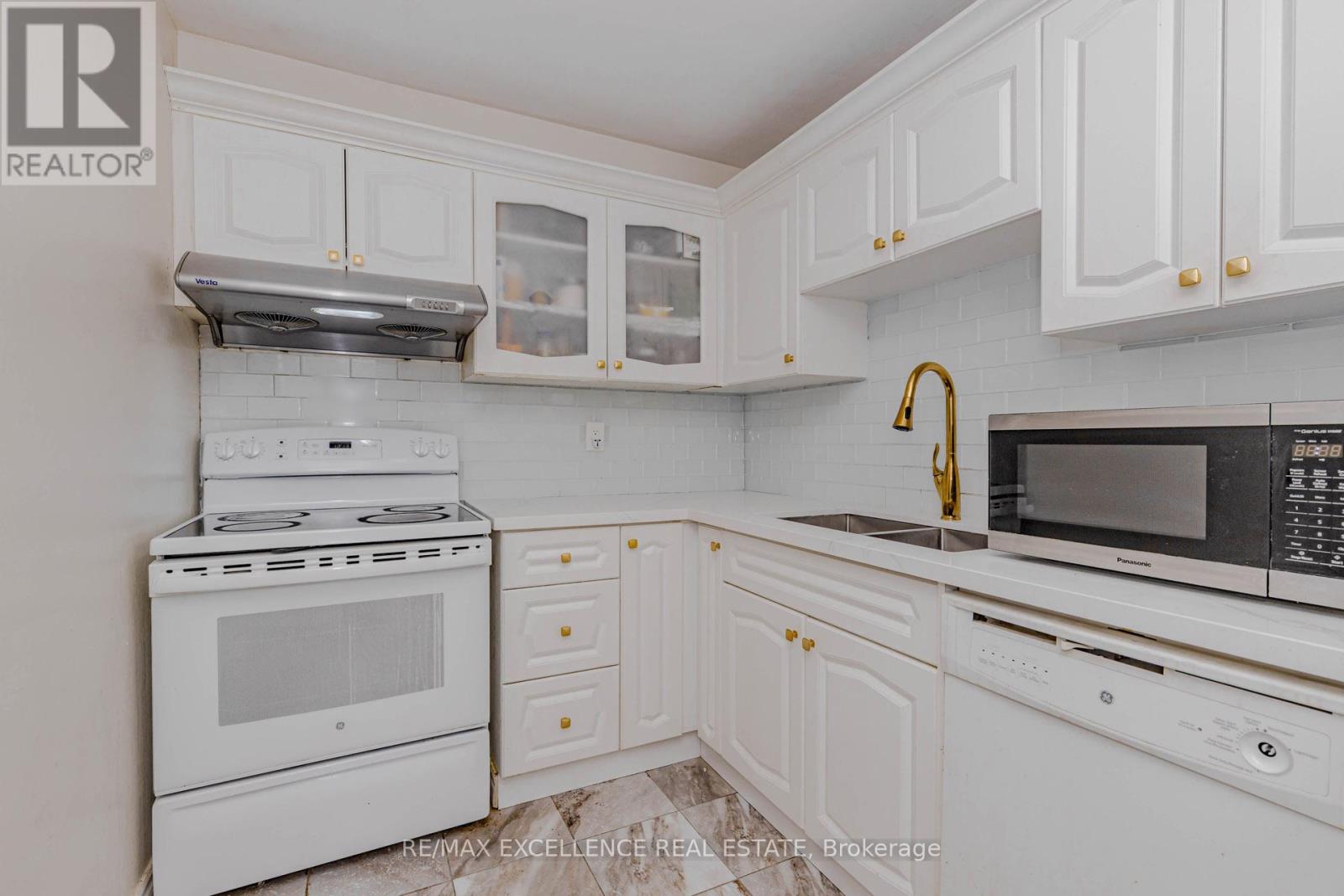 202 - 4205 Shipp Drive, Mississauga, Ontario  L4Z 2Y9 - Photo 13 - W12822204