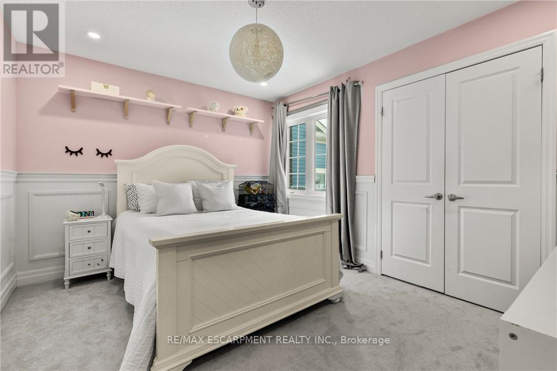 136 Hatt Court, Milton, Ontario  L9E 1G7 - Photo 30 - W12825022