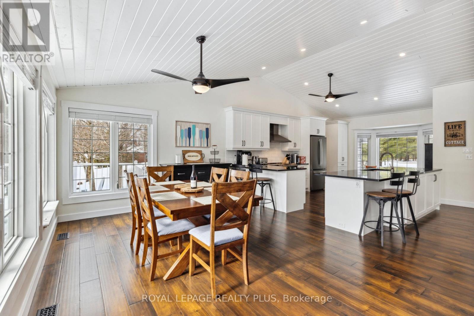 16 Black Bear Drive, Kawartha Lakes, Ontario  K0M 1N0 - Photo 10 - X12683666