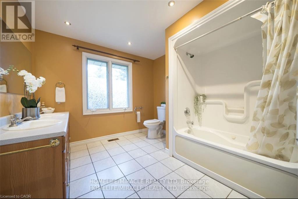 385 Mount Pleasant Road, Brantford, Ontario  N3T 1V6 - Photo 18 - X12825268