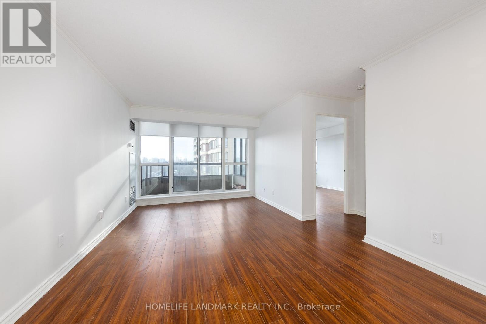 711 - 91 Townsgate Drive, Vaughan, Ontario  L4J 8E8 - Photo 7 - N12826440