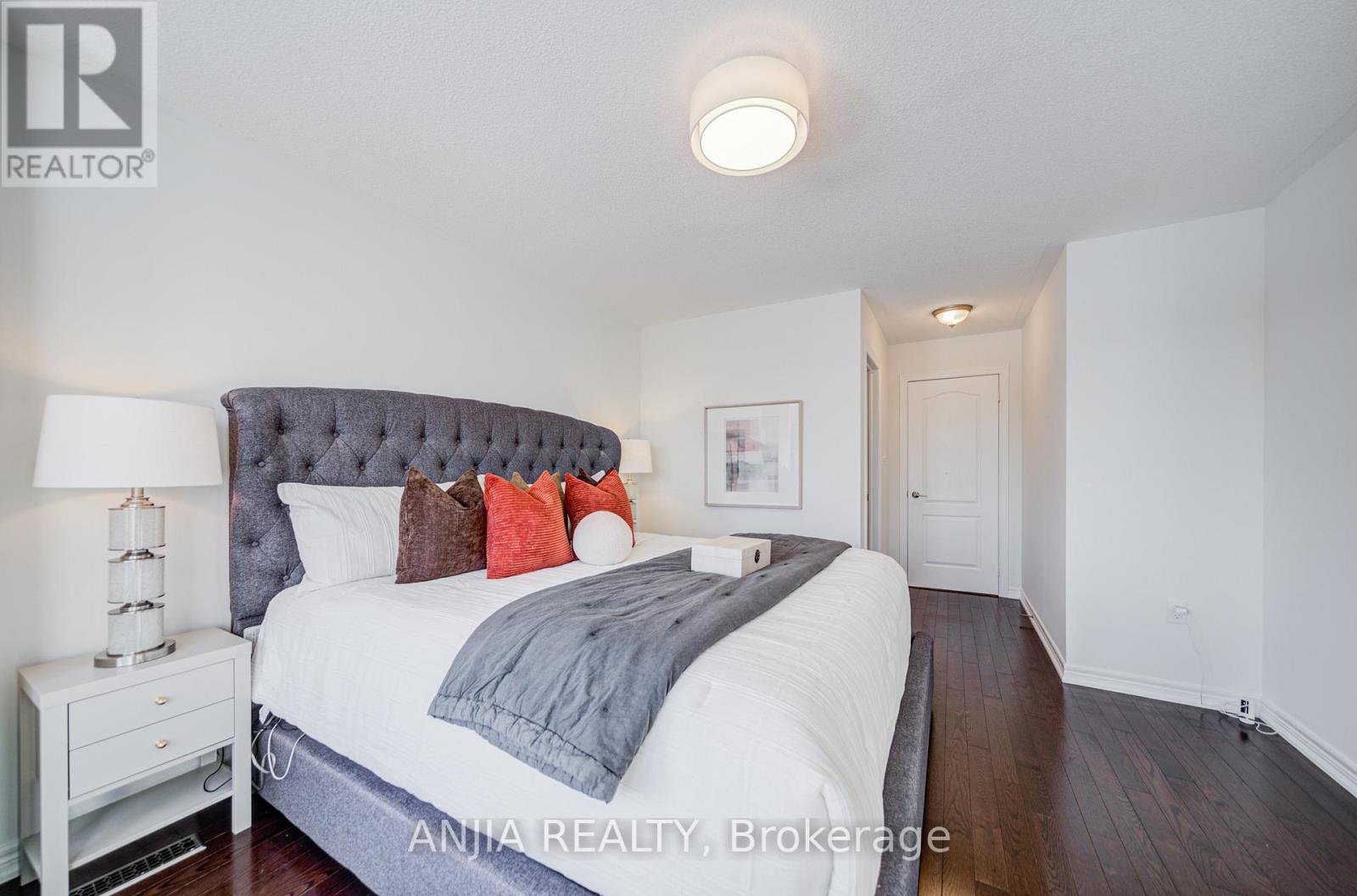 21 Firbank Lane, Whitchurch-Stouffville (Stouffville), Ontario  L4A 0K7 - Photo 37 - N12826480