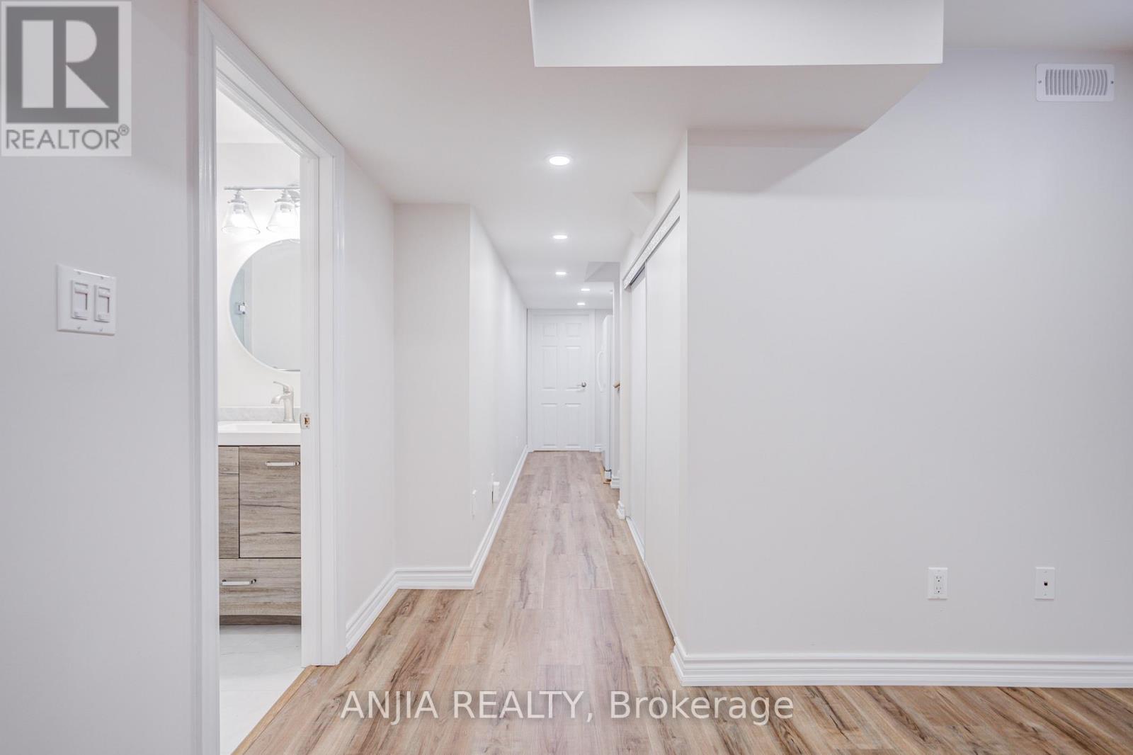 21 Firbank Lane, Whitchurch-Stouffville (Stouffville), Ontario  L4A 0K7 - Photo 42 - N12826480