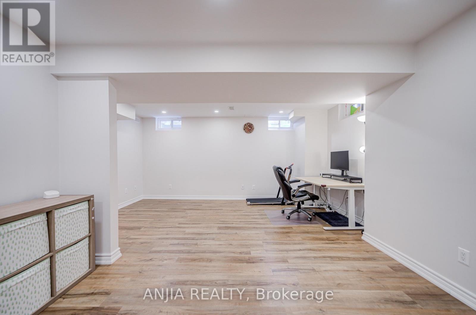 21 Firbank Lane, Whitchurch-Stouffville (Stouffville), Ontario  L4A 0K7 - Photo 46 - N12826480