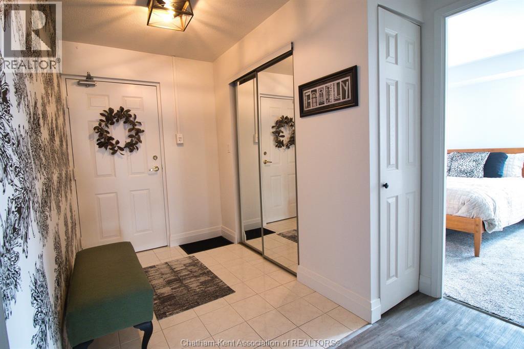 10 Van Allen AVENUE Unit# 301, Chatham, Ontario