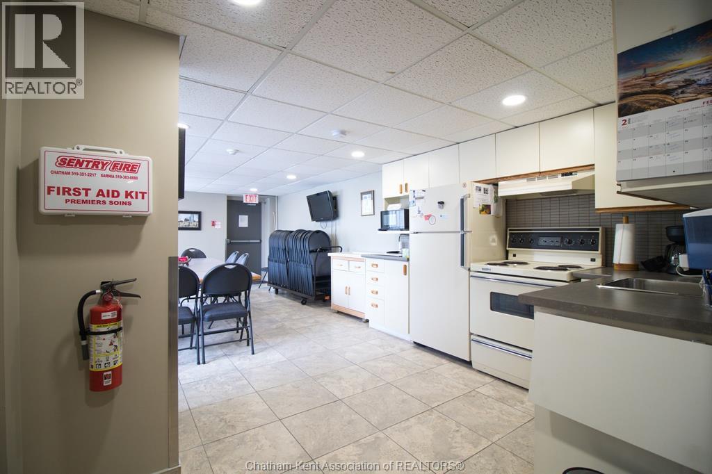 10 Van Allen Avenue Unit# 301, Chatham, Ontario  N7L 5N8 - Photo 32 - 26004005