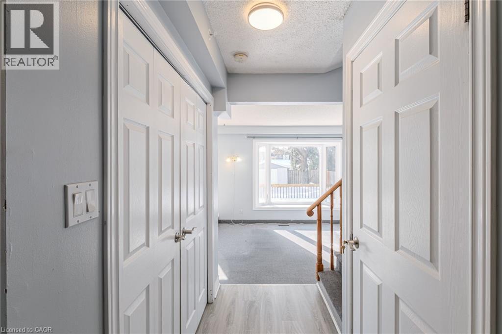 3217 Twin Oaks Crescent, Burlington, Ontario  L7M 3A8 - Photo 13 - 40805500