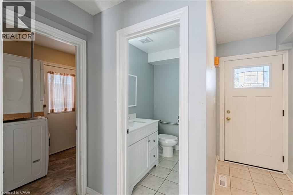 3217 Twin Oaks Crescent, Burlington, Ontario  L7M 3A8 - Photo 9 - 40805500