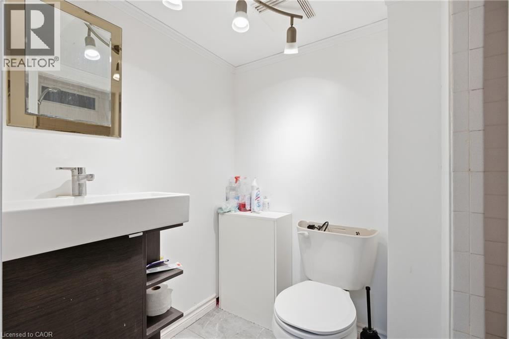 18 Harber Avenue, Kitchener, Ontario  N2C 1Y8 - Photo 29 - 40807970