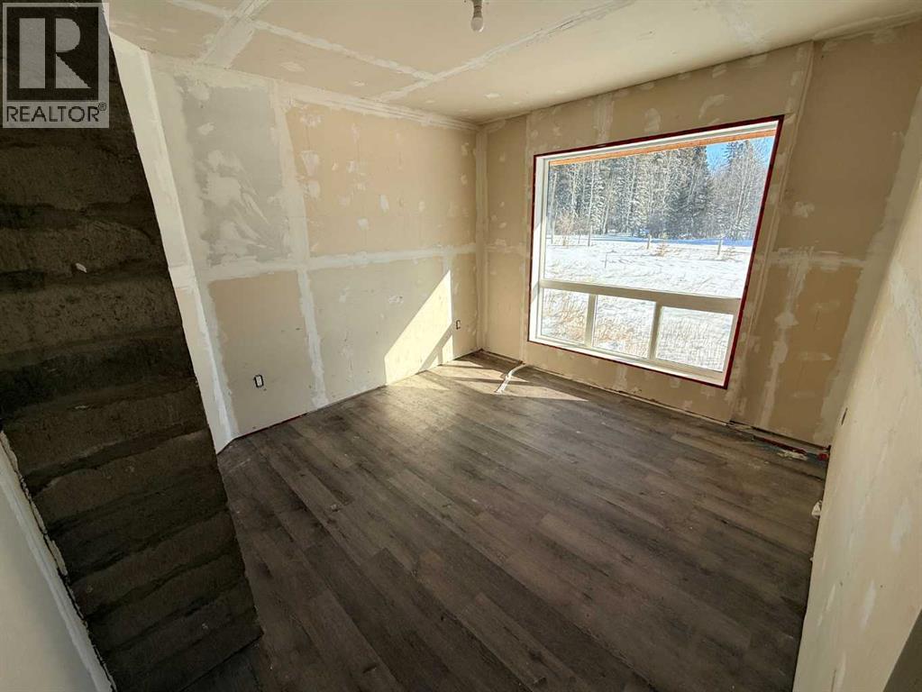 30242 Range Road 55, Rural Mountain View County, Alberta  T0M 0R0 - Photo 6 - A2287522