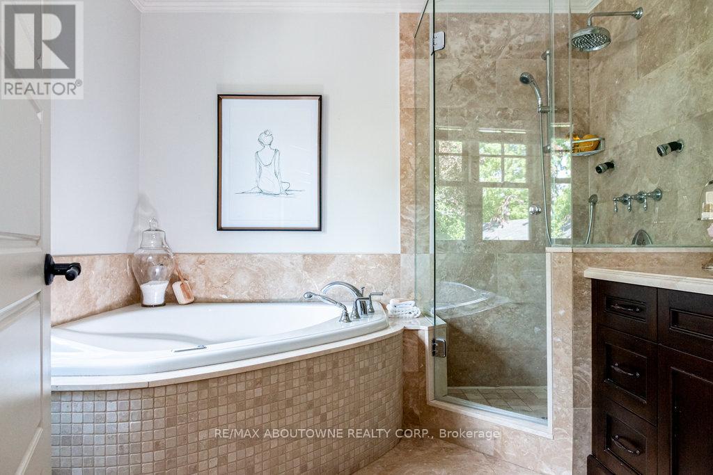 44 Head Street, Oakville, Ontario  L6K 1L5 - Photo 26 - W12826420