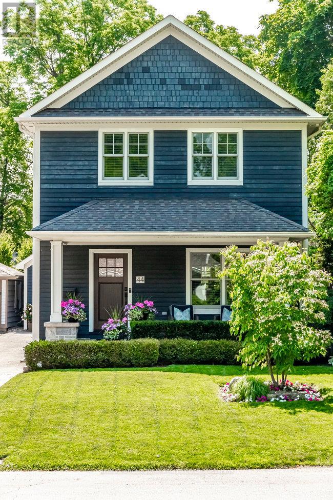 44 Head Street, Oakville, Ontario  L6K 1L5 - Photo 4 - W12826420