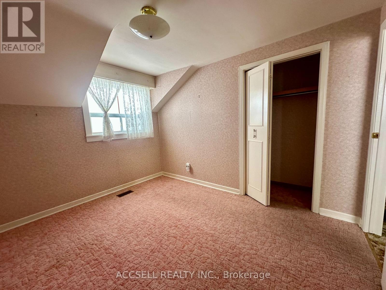 18627 Hurontario Street, Caledon, Ontario  L7K 0X9 - Photo 30 - W12826496