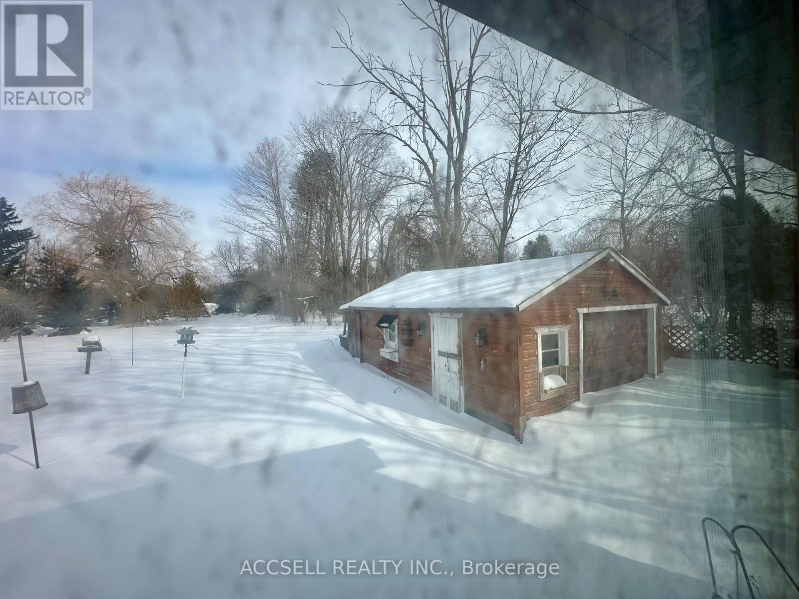 18627 Hurontario Street, Caledon, Ontario  L7K 0X9 - Photo 36 - W12826496