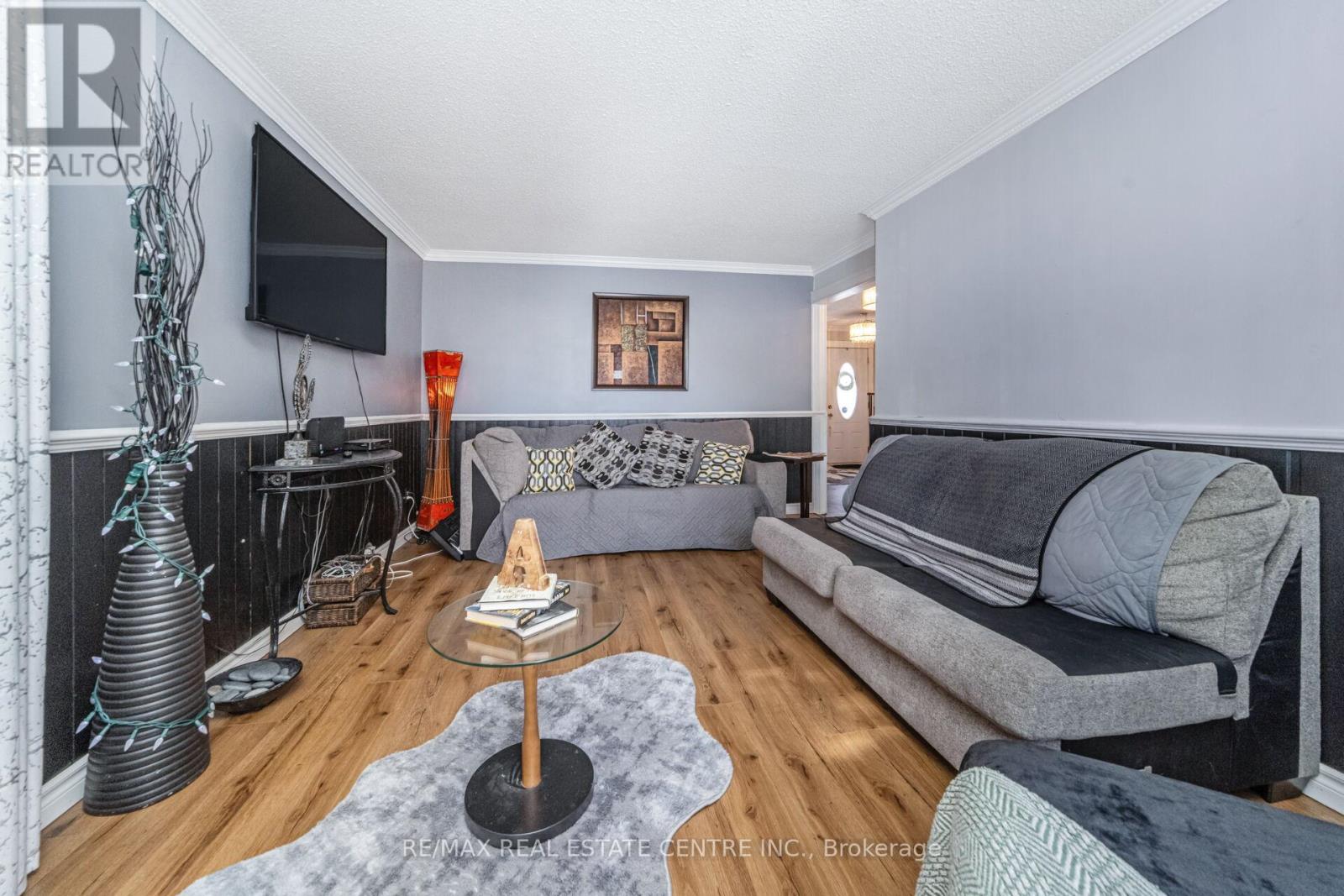 5 Lilly Crescent, Brampton, Ontario  L6Y 3K1 - Photo 17 - W12826506