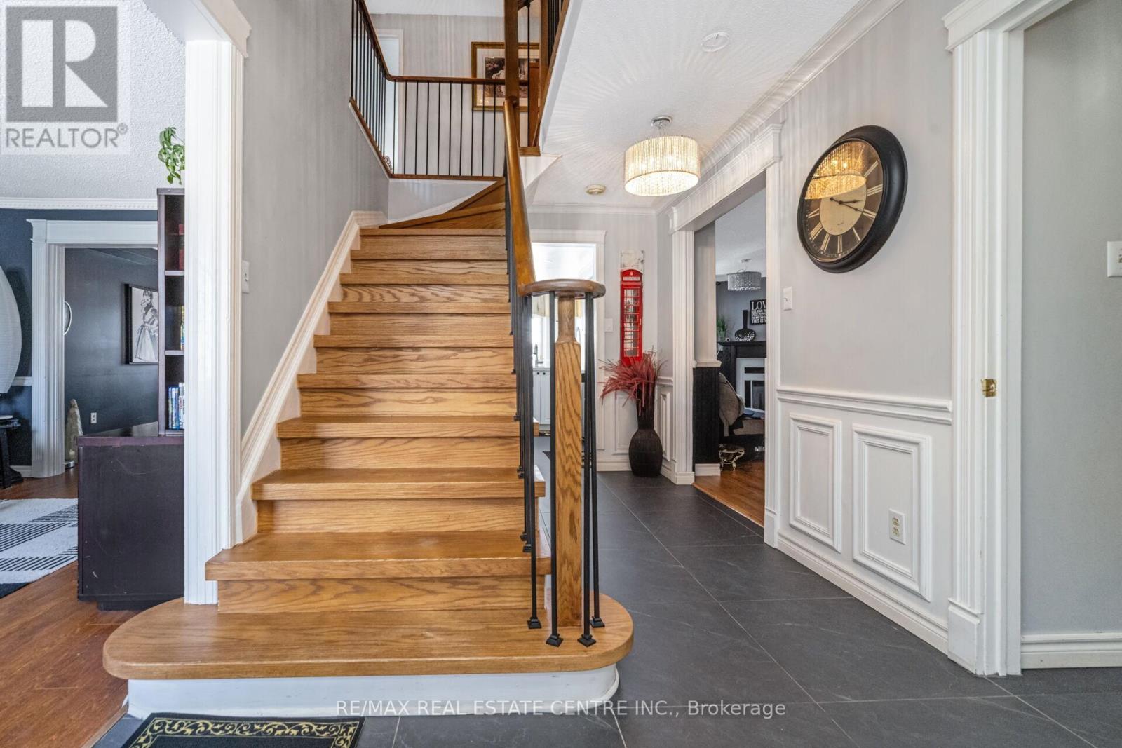 5 Lilly Crescent, Brampton, Ontario  L6Y 3K1 - Photo 20 - W12826506