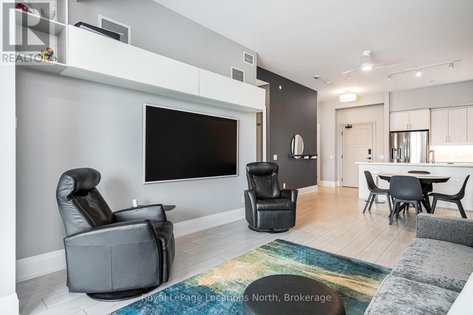 326 - 1 Hume Street, Collingwood, Ontario L9Y 0X3 - Photo 3 - S12826454