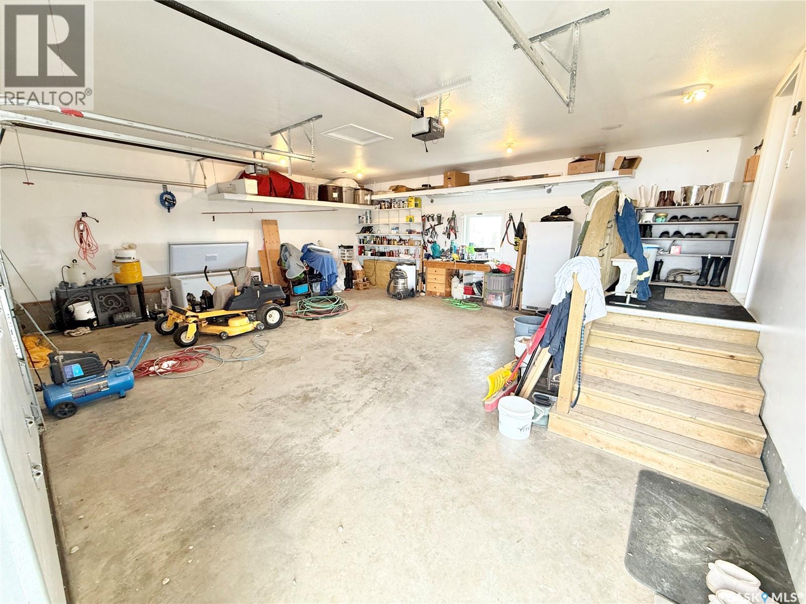 Weyburn Highway 13 Acreage, Weyburn Rm No. 67, Saskatchewan  S4H 0A0 - Photo 35 - SK029297