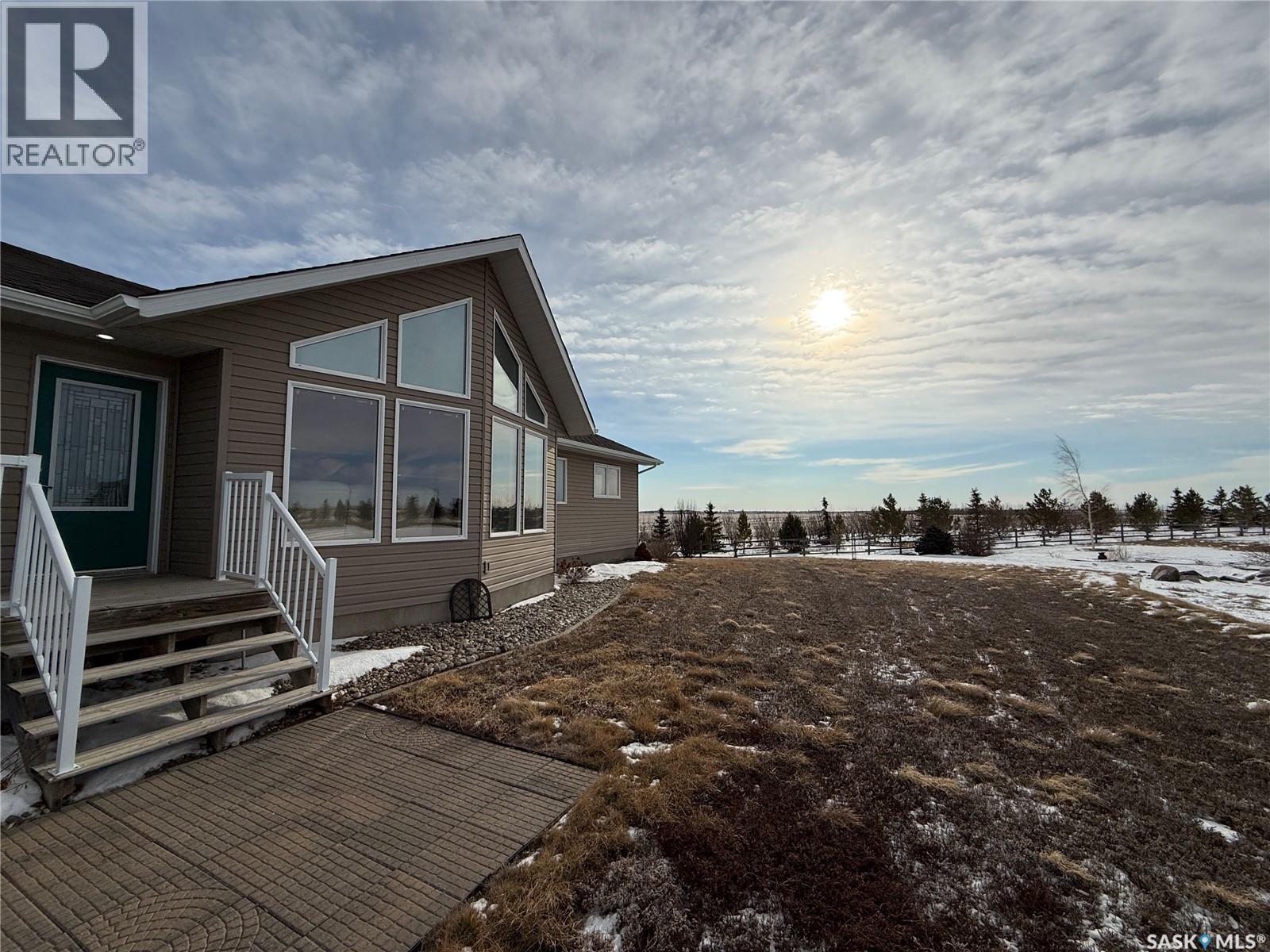Weyburn Highway 13 Acreage, Weyburn Rm No. 67, Saskatchewan  S4H 0A0 - Photo 46 - SK029297