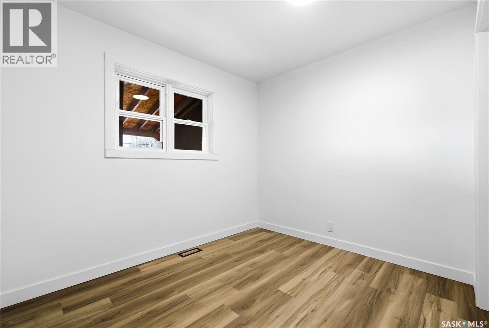 964 Royal Street, Regina, Saskatchewan  S4T 4Z6 - Photo 16 - SK029280