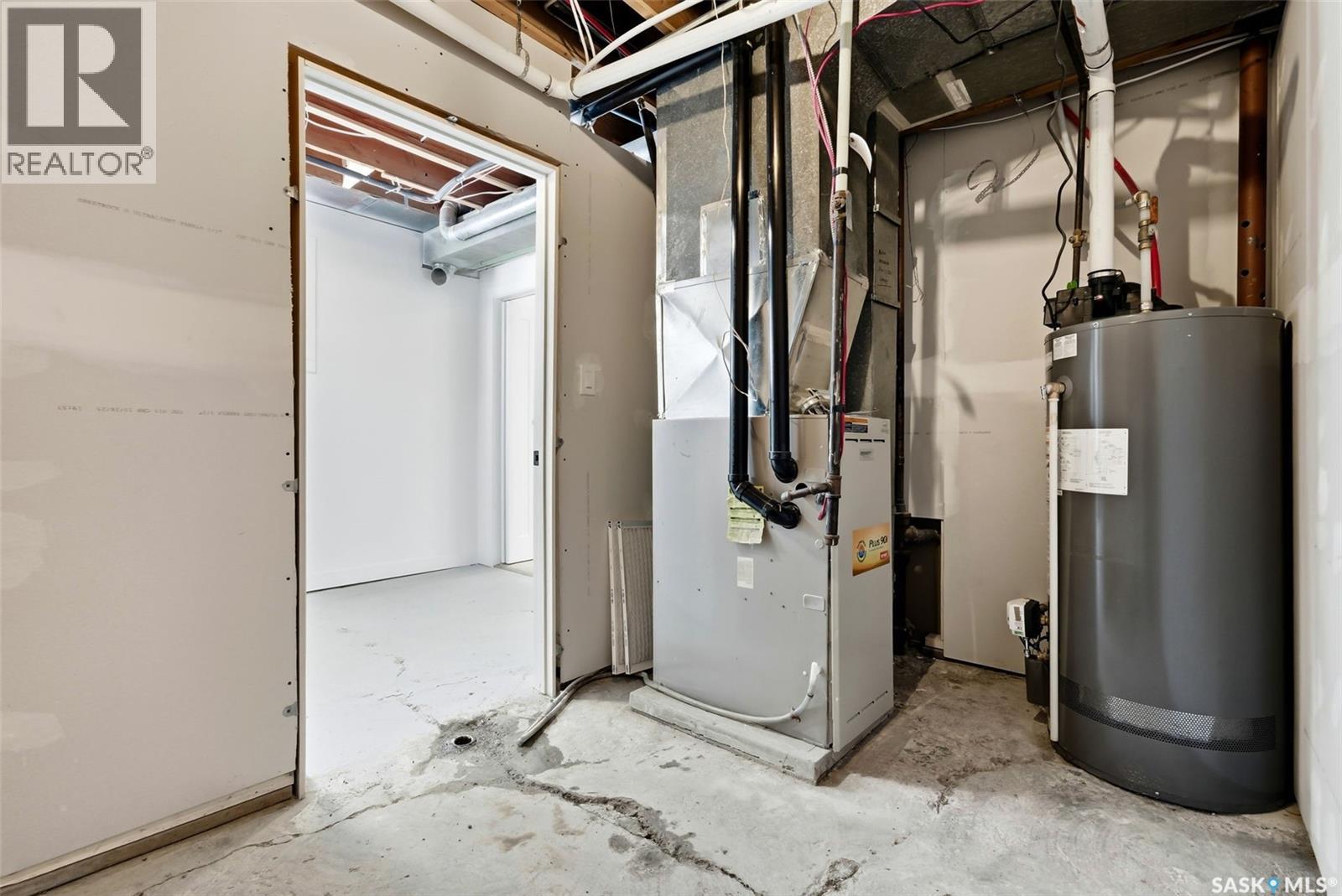 964 Royal Street, Regina, Saskatchewan  S4T 4Z6 - Photo 25 - SK029280