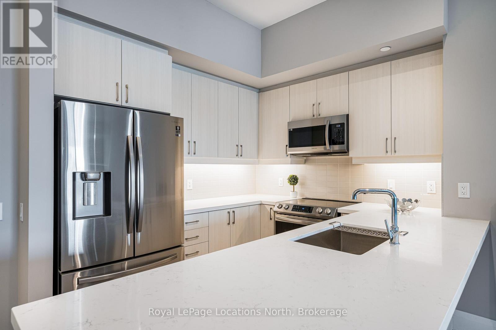 326 - 1 Hume Street, Collingwood, Ontario L9Y 0X3 - Photo 6 - S12826454