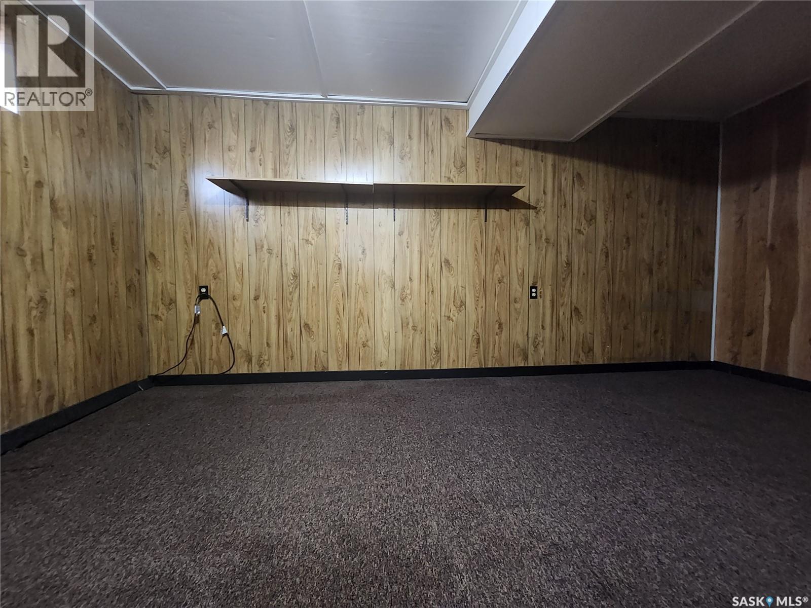 601 Centre Street, Assiniboia, Saskatchewan  S0H 0B0 - Photo 35 - SK029114