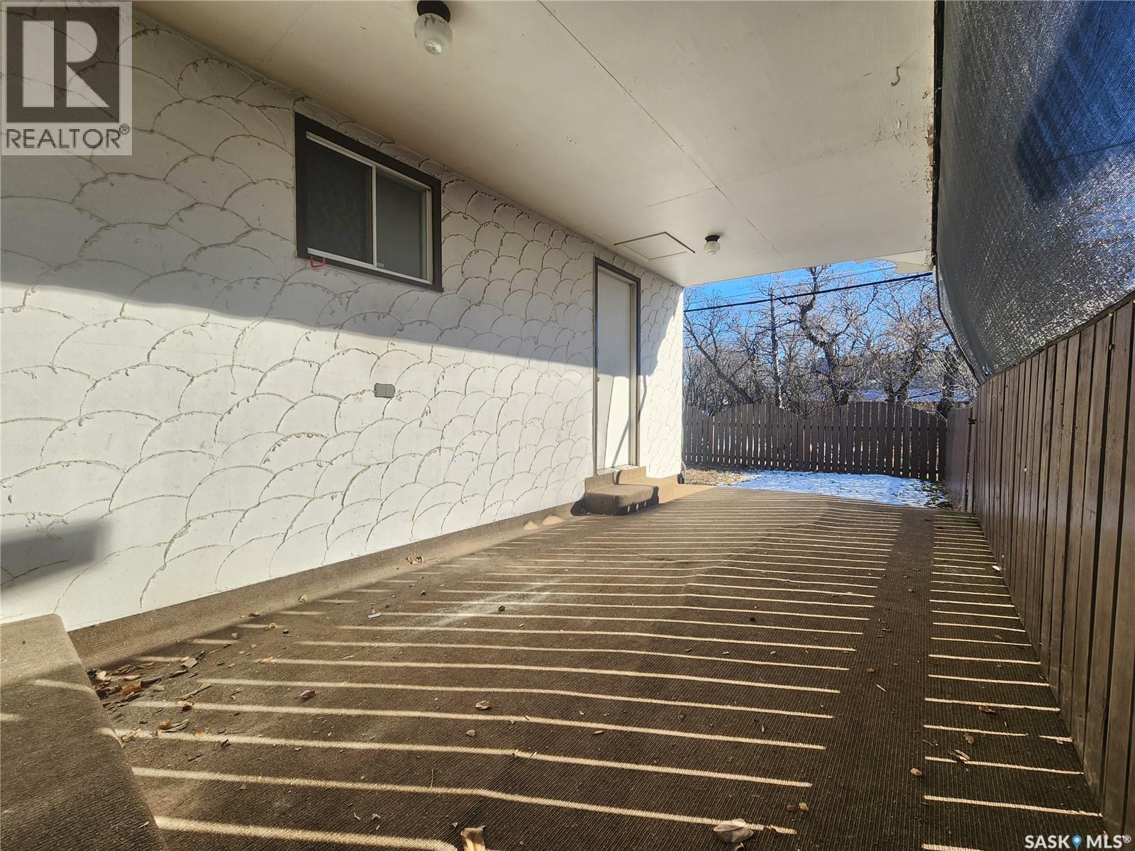 601 Centre Street, Assiniboia, Saskatchewan  S0H 0B0 - Photo 44 - SK029114