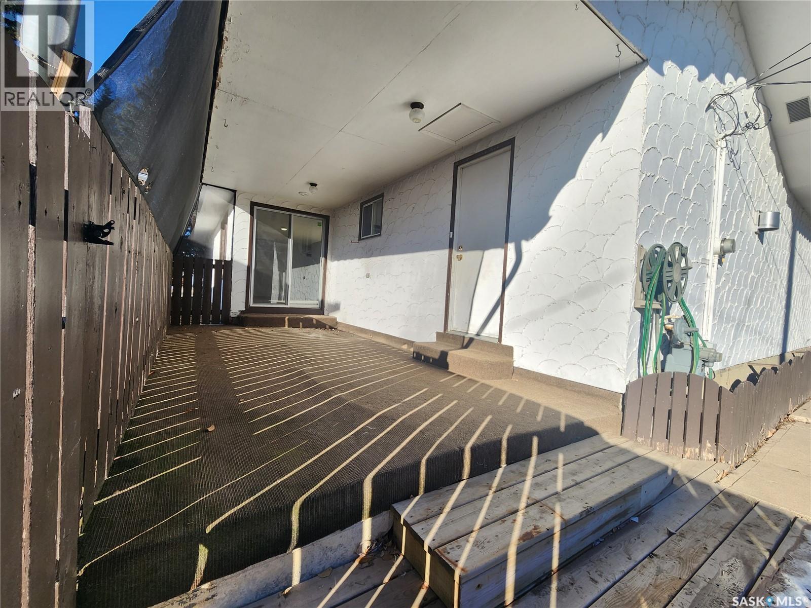 601 Centre Street, Assiniboia, Saskatchewan  S0H 0B0 - Photo 45 - SK029114