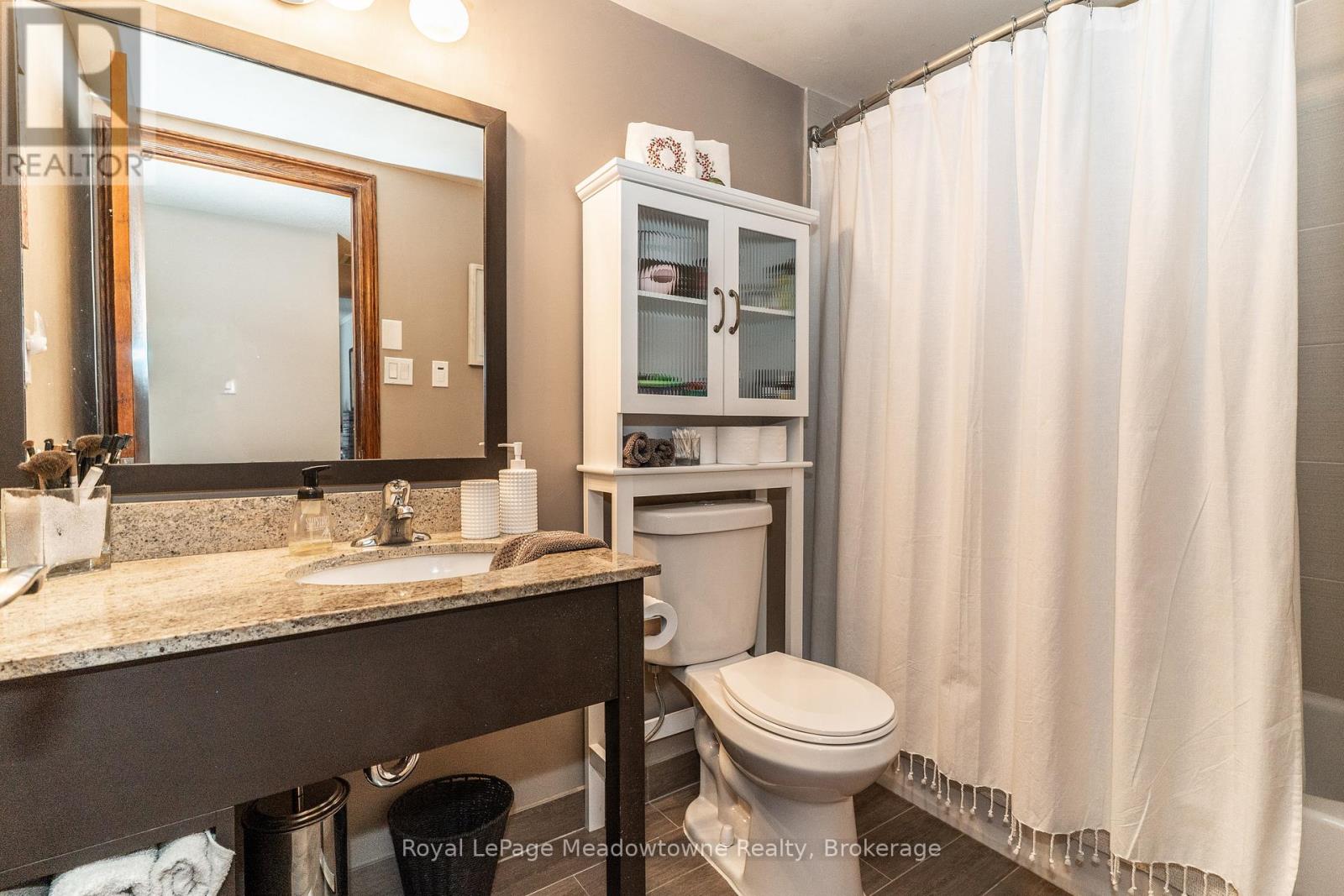 301 - 34 Deerhurst Greens Road, Huntsville, Ontario  P1H 1A9 - Photo 19 - X12612096