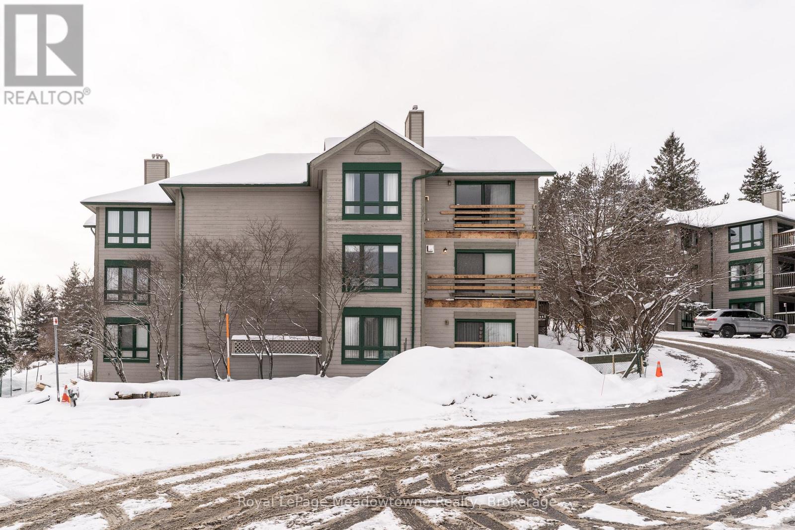 301 - 34 Deerhurst Greens Road, Huntsville, Ontario  P1H 1A9 - Photo 33 - X12612096