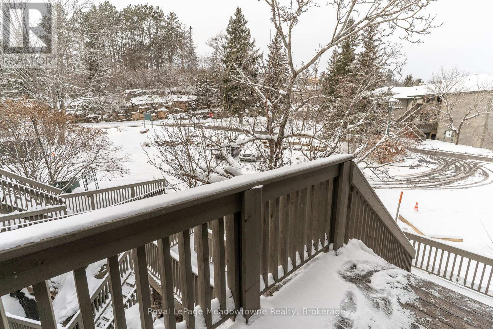 301 - 34 Deerhurst Greens Road, Huntsville, Ontario  P1H 1A9 - Photo 25 - X12612096