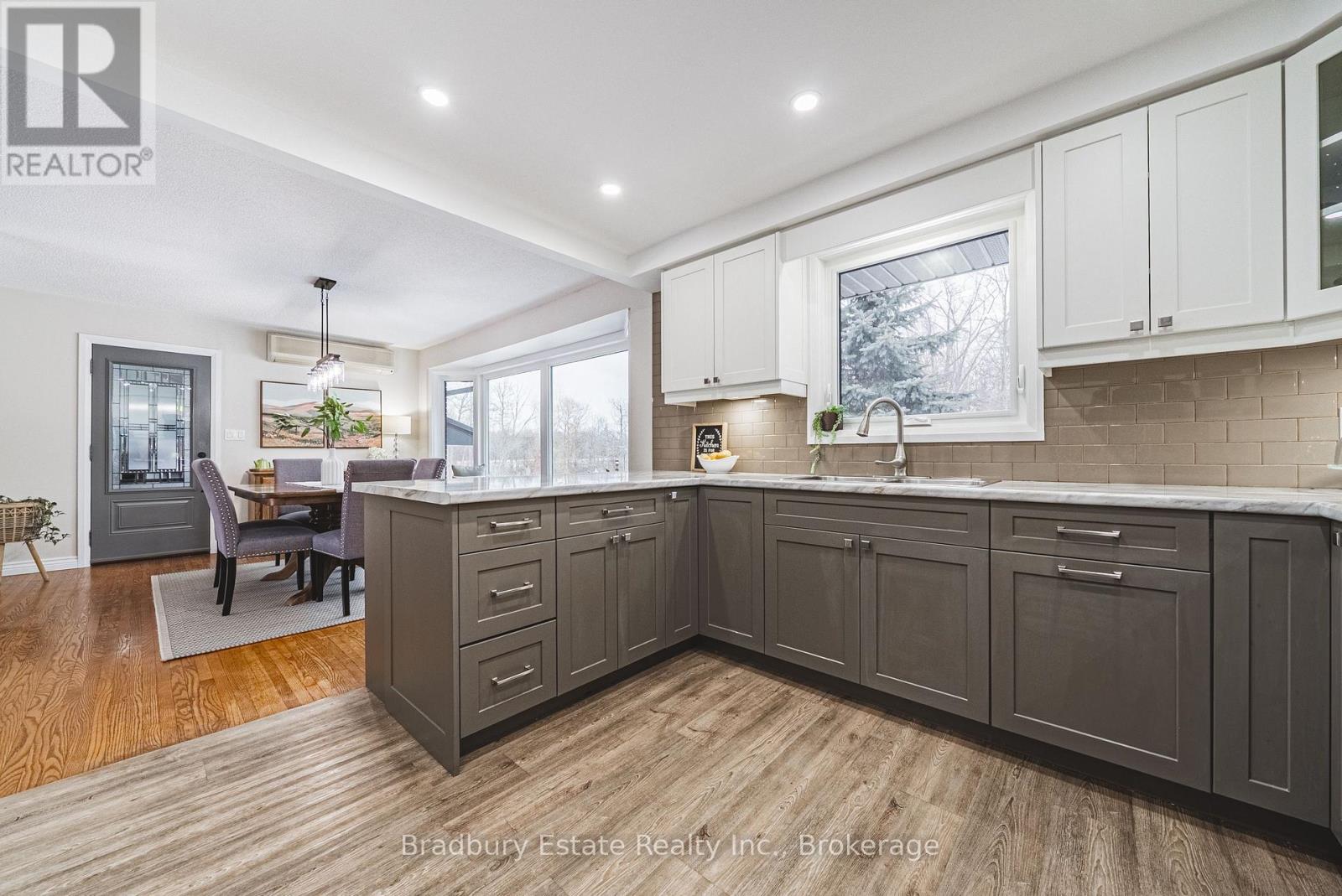 1360 Concession 2 Road, Haldimand, Ontario  N0A 1R0 - Photo 12 - X12826534