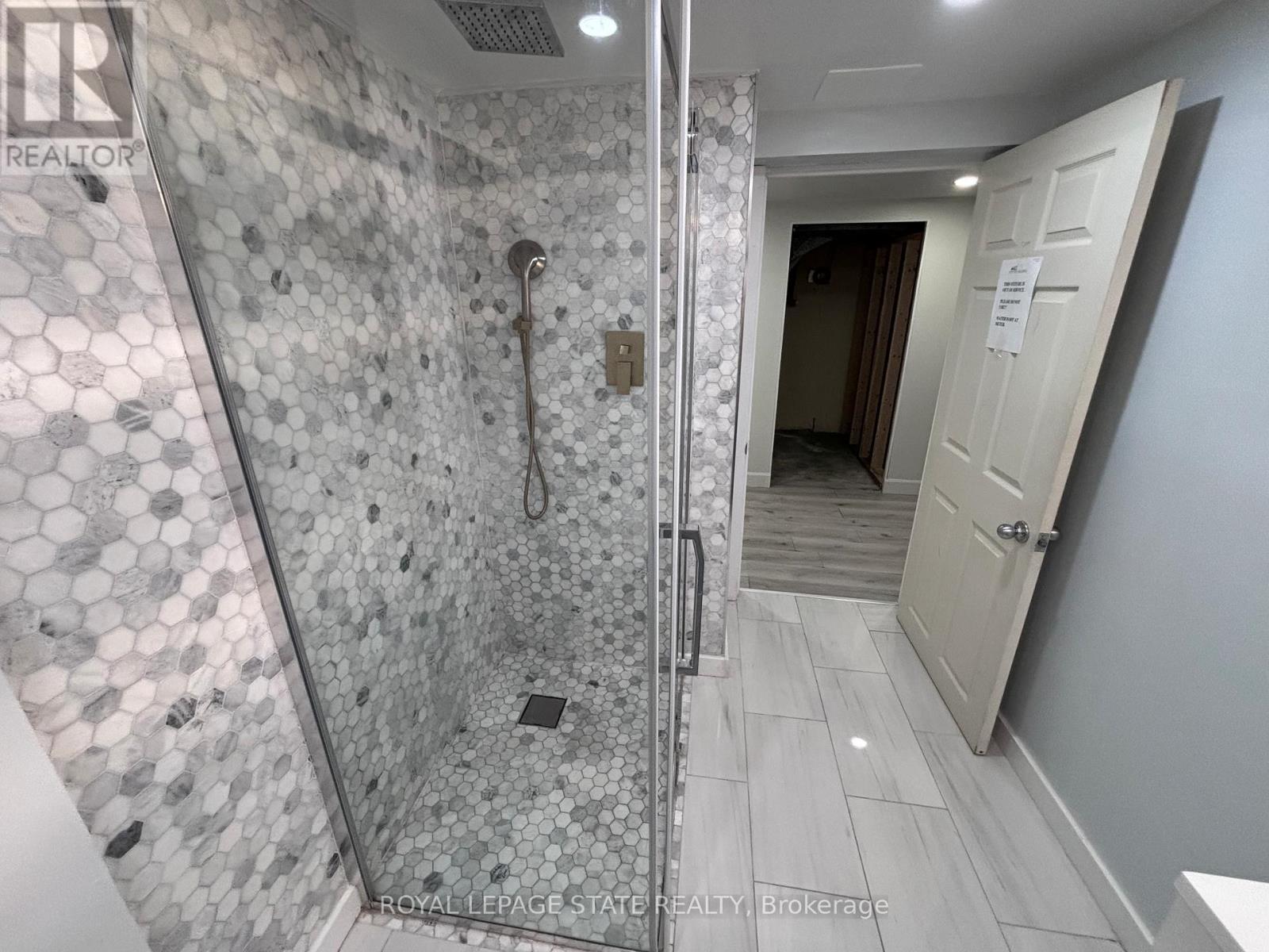 3 Governor Simcoe Drive, St. Catharines, Ontario  L2N 3J1 - Photo 25 - X12826482