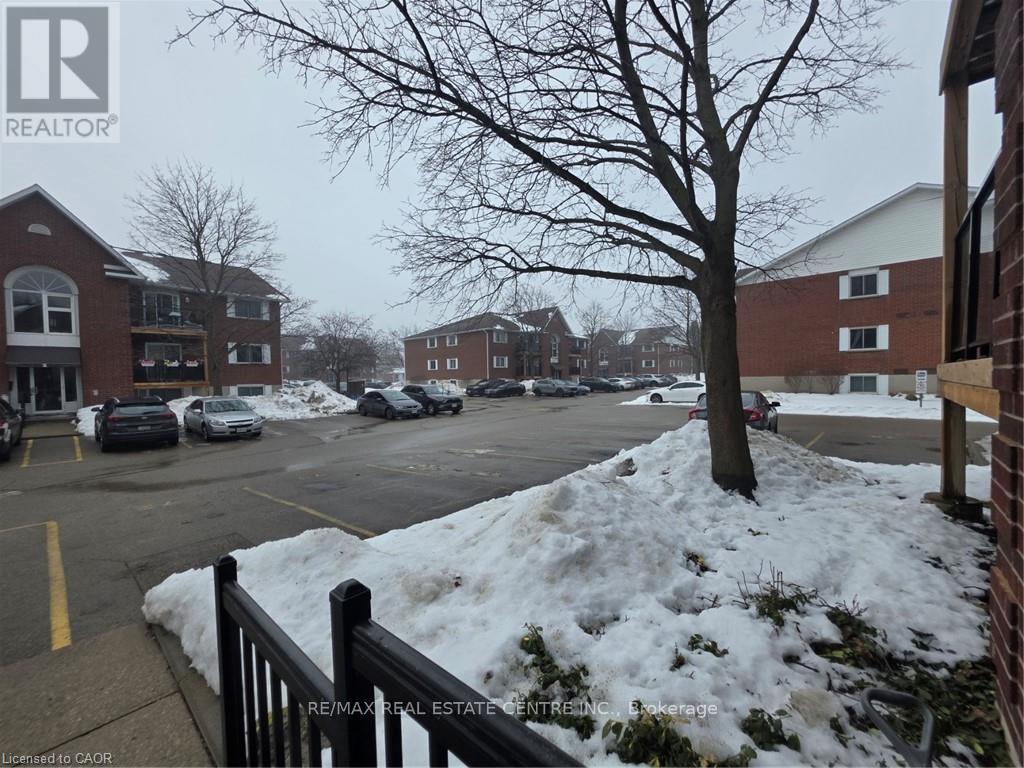 106 - 565 Greenfield Avenue, Kitchener, Ontario  N2C 2P3 - Photo 38 - X12826498